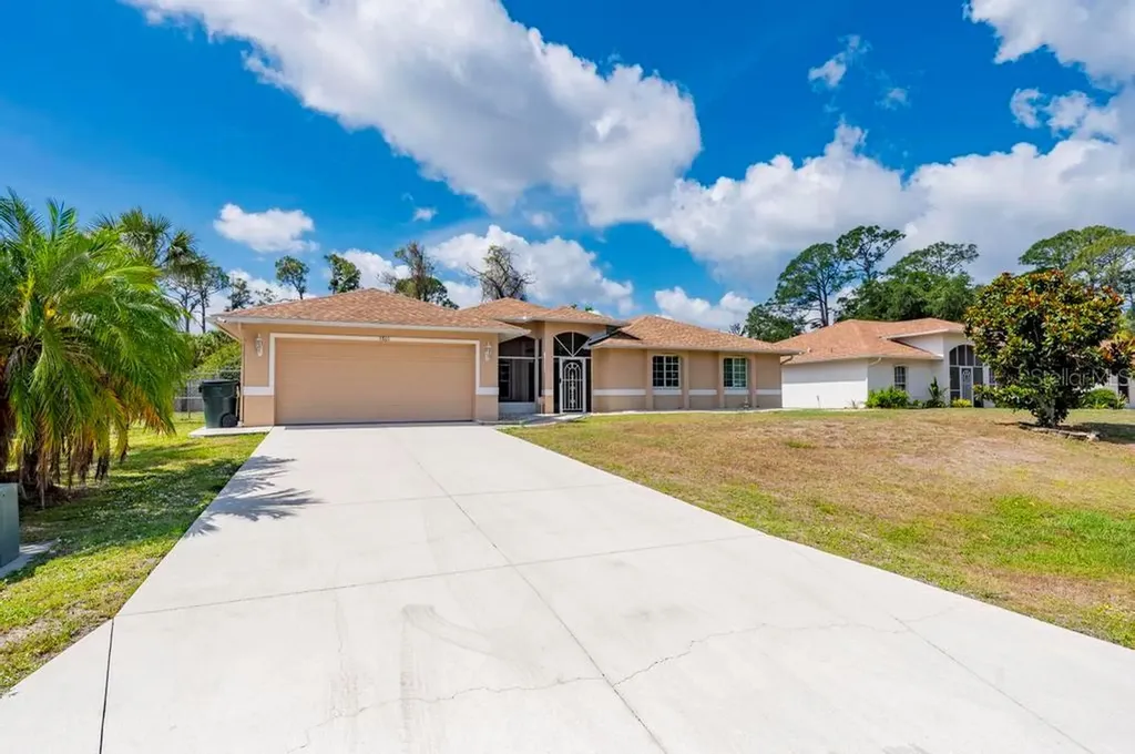 3801 Wayward Ave. Avenue North Port FL 34286