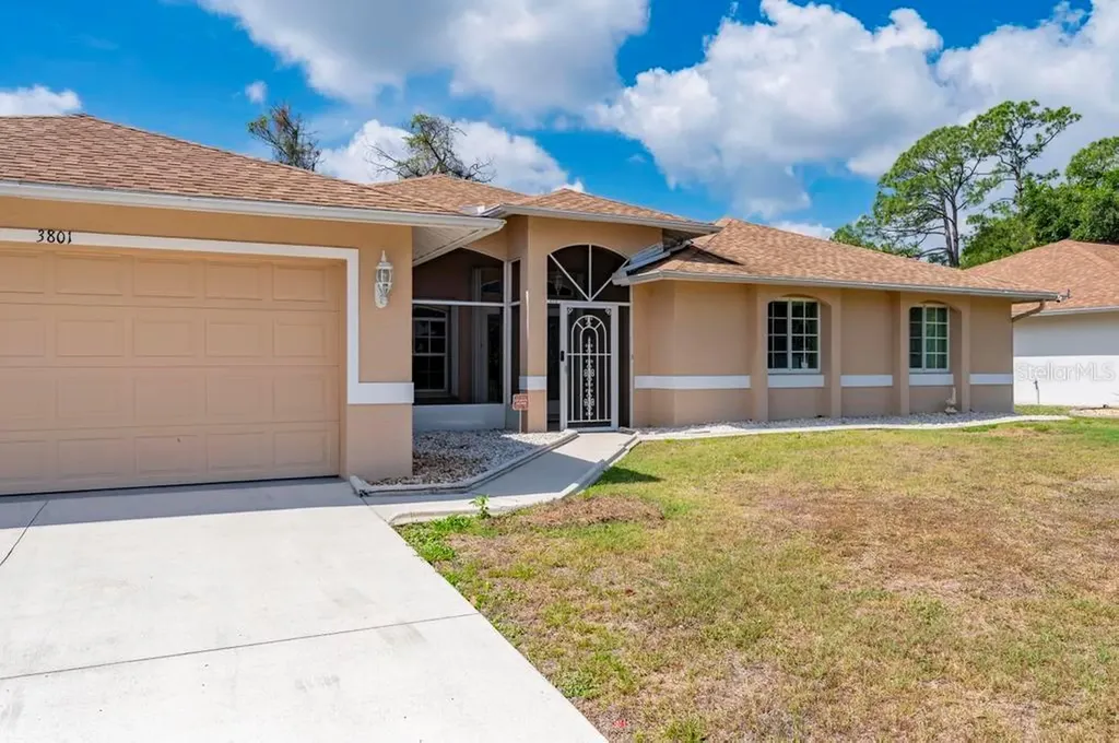 3801 Wayward Ave. Avenue North Port FL 34286