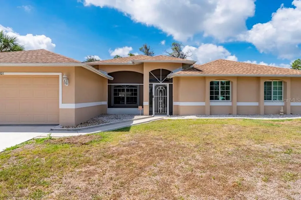 3801 Wayward Ave. Avenue North Port FL 34286