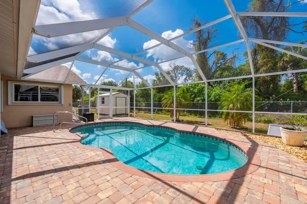 3801 Wayward Ave. Avenue North Port FL 34286