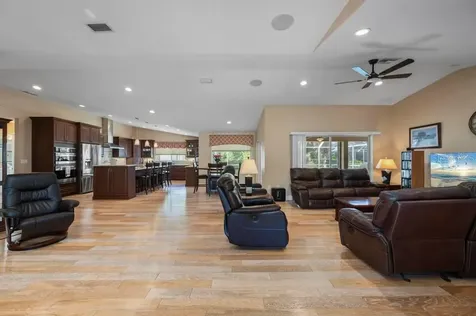 3801 Wayward Ave. Avenue North Port FL 34286