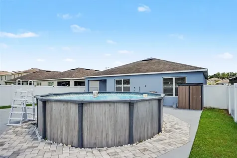 911 Waterville Drive Auburndale FL 33823