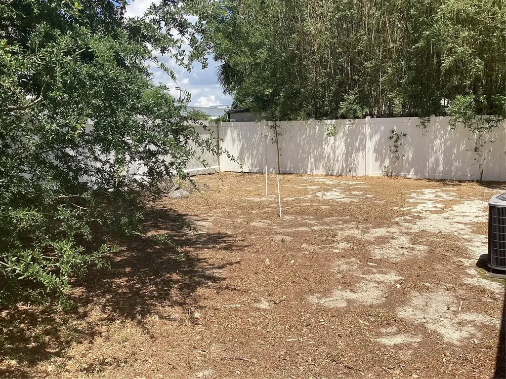3909 W Palmetto Street Tampa FL 33607