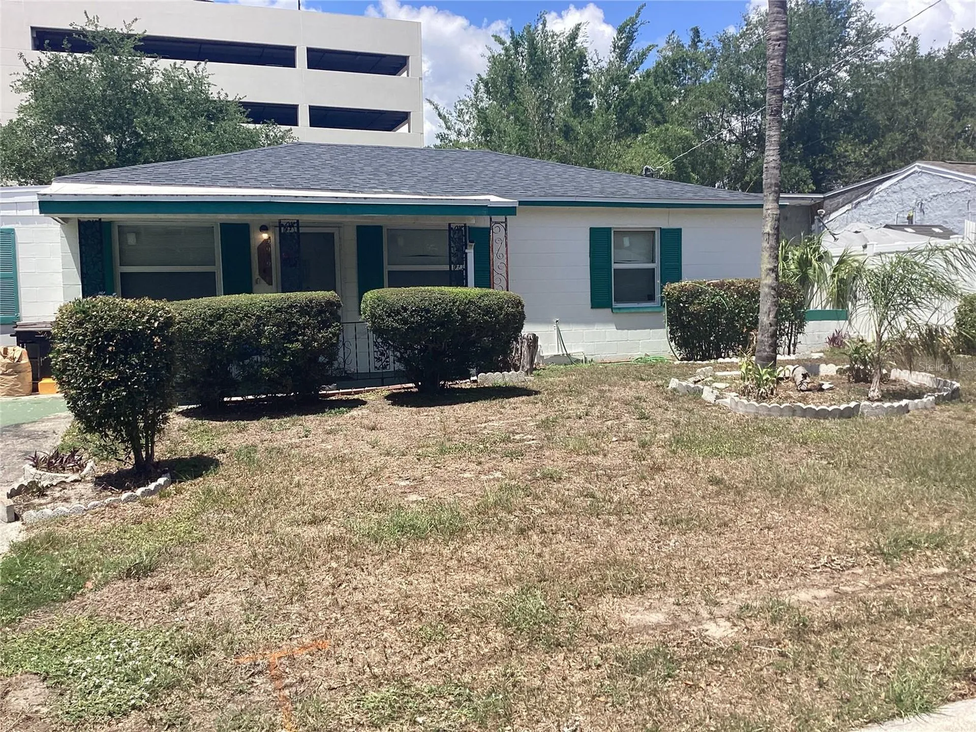 3909 W Palmetto Street Tampa FL 33607