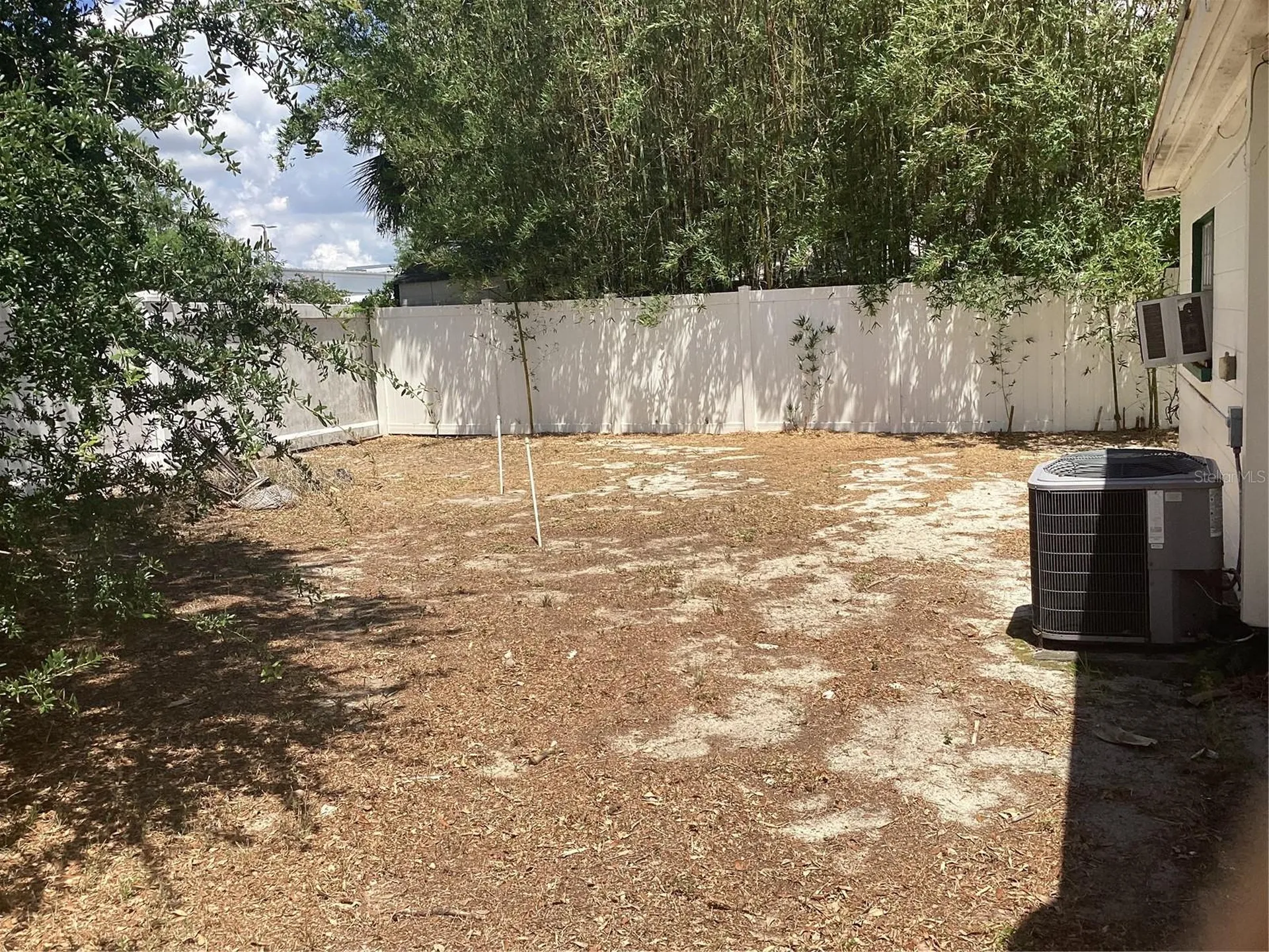 3909 W Palmetto Street Tampa FL 33607