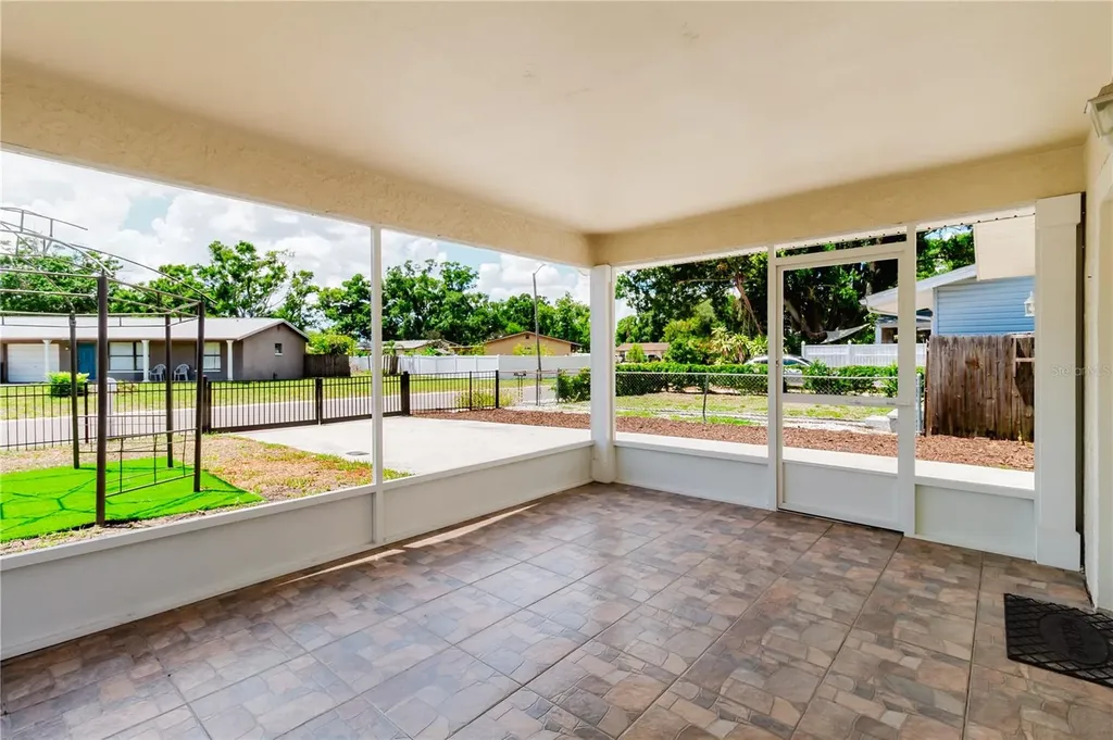 4479 41st Street N St Petersburg FL 33714
