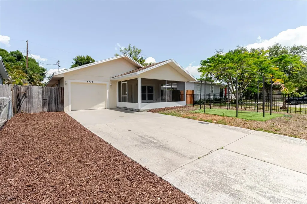 4479 41st Street N St Petersburg FL 33714