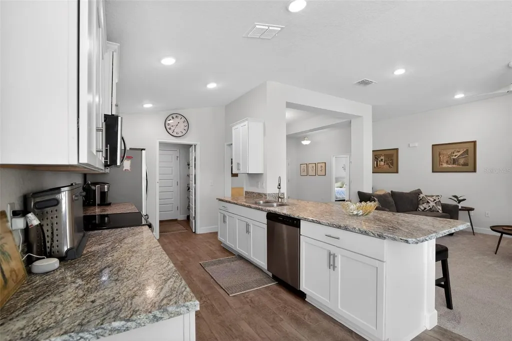 17941 SW 66th Place Dunnellon FL 34432