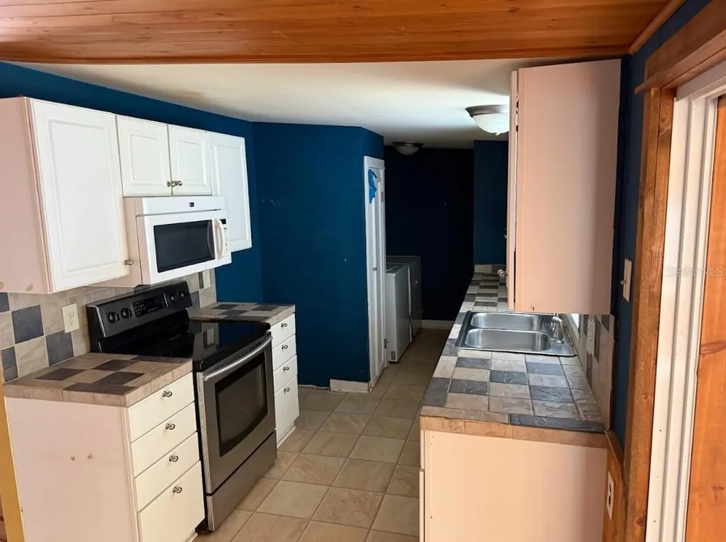 9825 SE 170th Lane Summerfield FL 34491