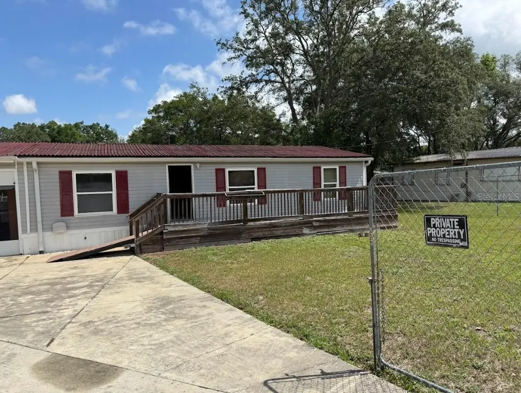 9825 SE 170th Lane Summerfield FL 34491