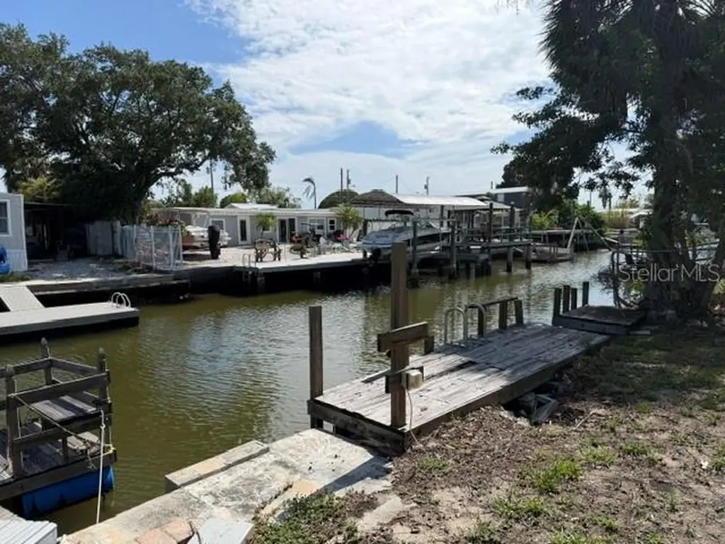 6832 Albatross Lane Hudson FL 34667