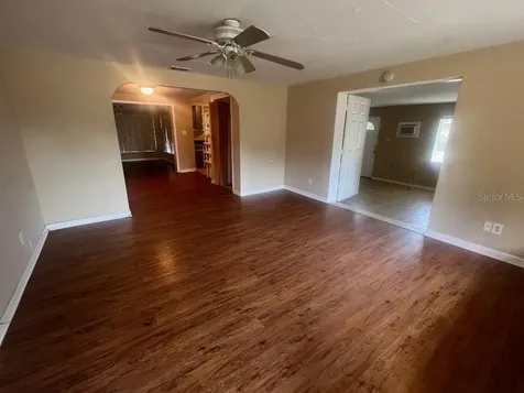 5011 N 39th Street Tampa FL 33610