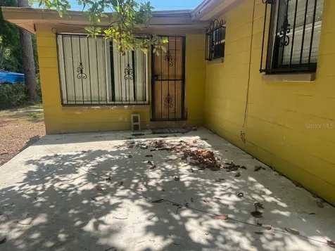 5011 N 39th Street Tampa FL 33610
