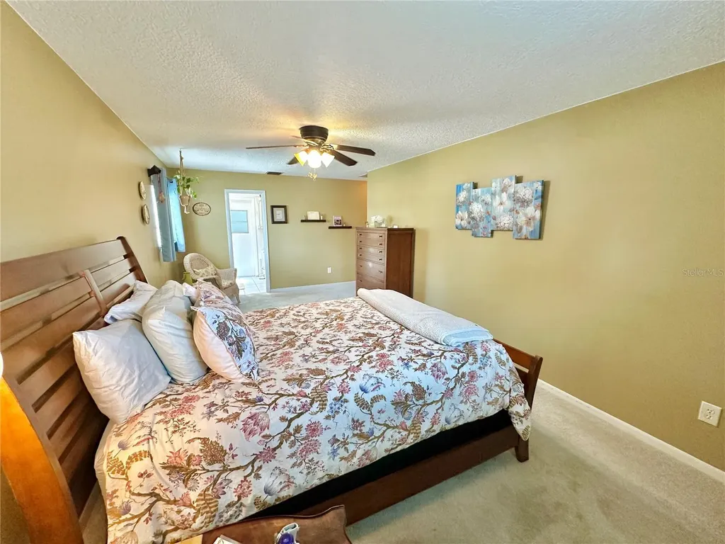 460 S Deerwood Avenue Orlando FL 32825