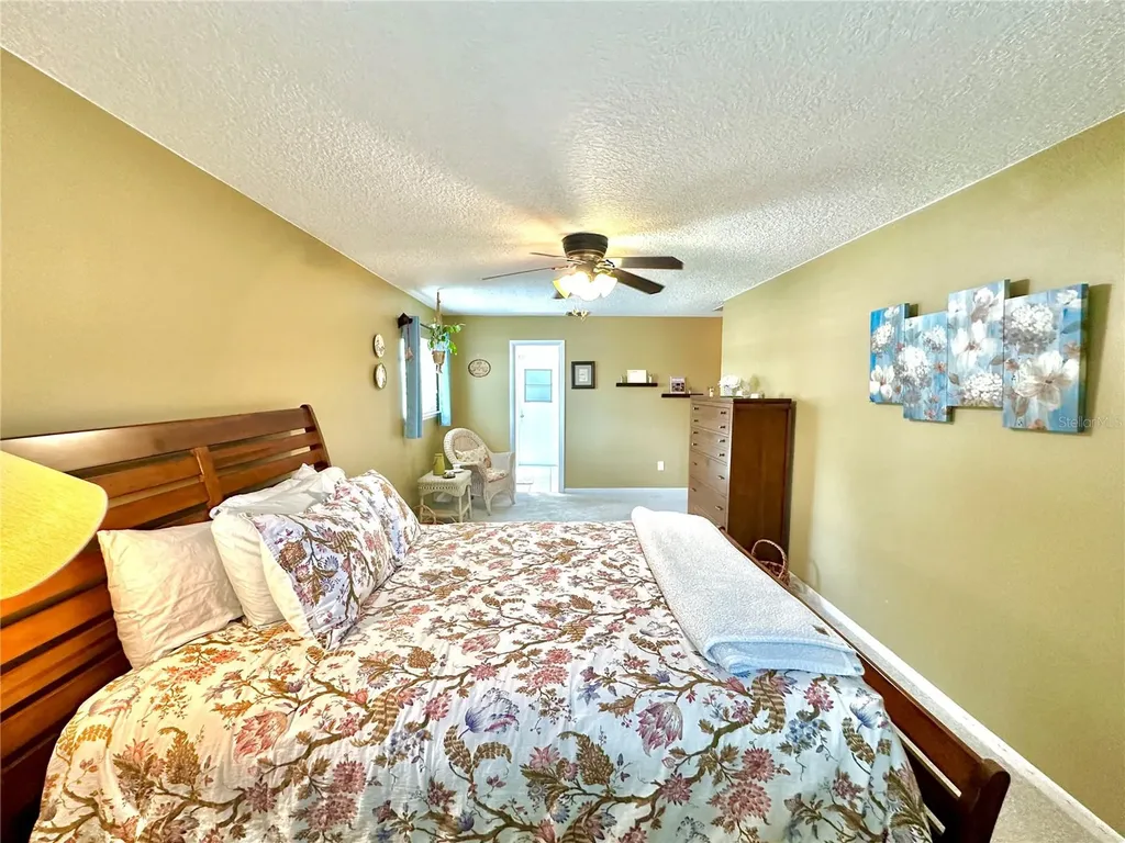 460 S Deerwood Avenue Orlando FL 32825
