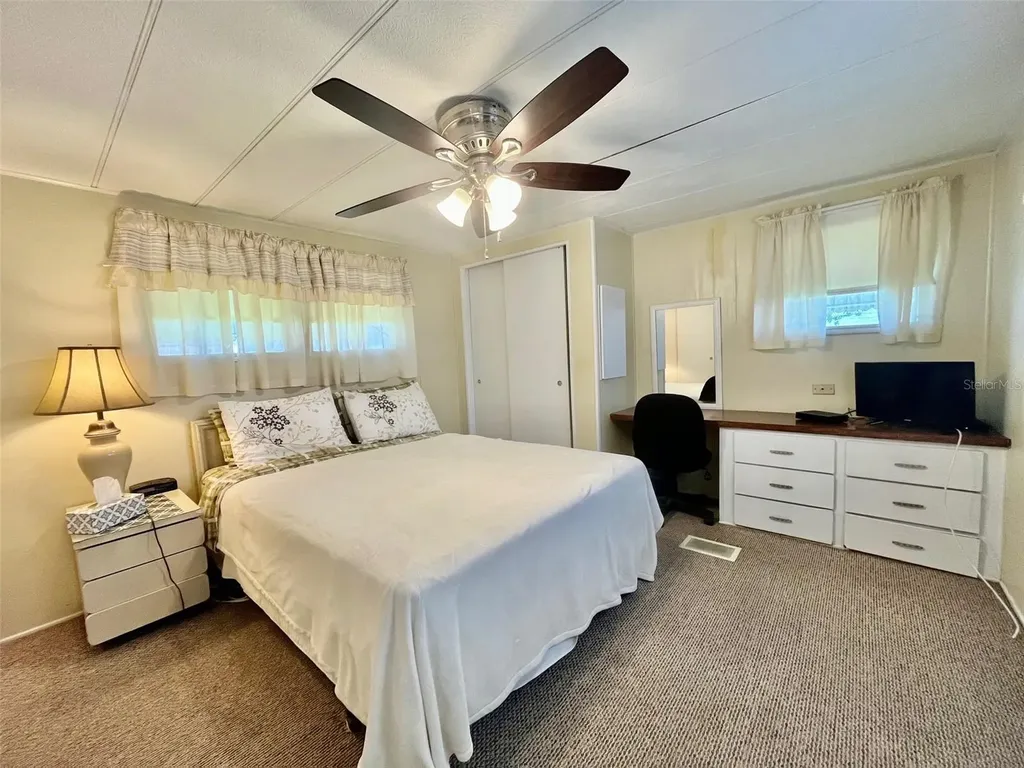 130 Melody Lane Tarpon Springs FL 34689