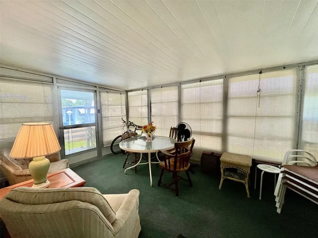 130 Melody Lane Tarpon Springs FL 34689