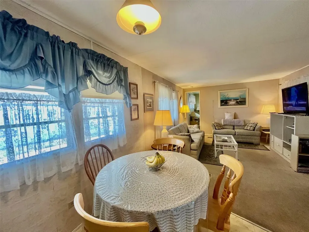 130 Melody Lane Tarpon Springs FL 34689