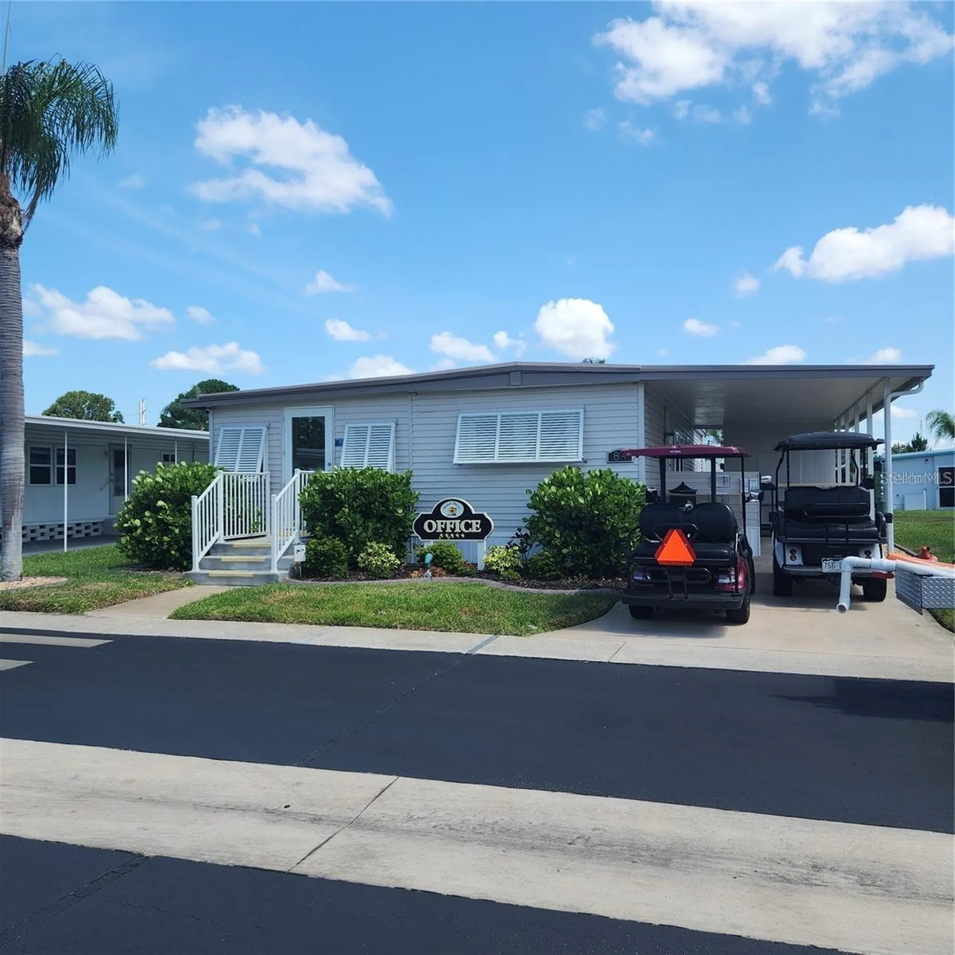 130 Melody Lane Tarpon Springs FL 34689