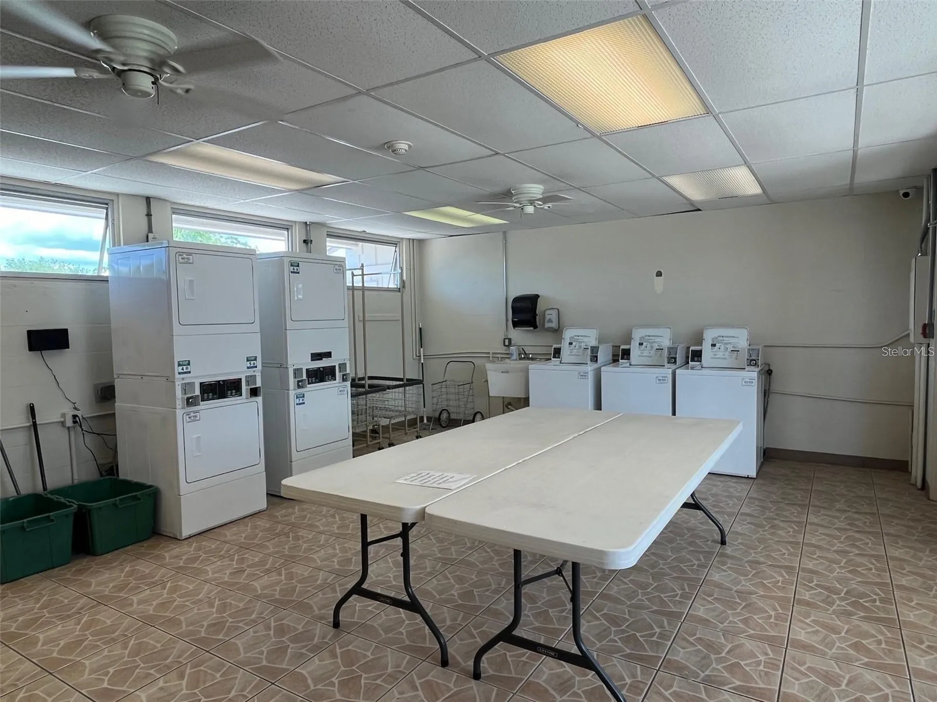 130 Melody Lane Tarpon Springs FL 34689