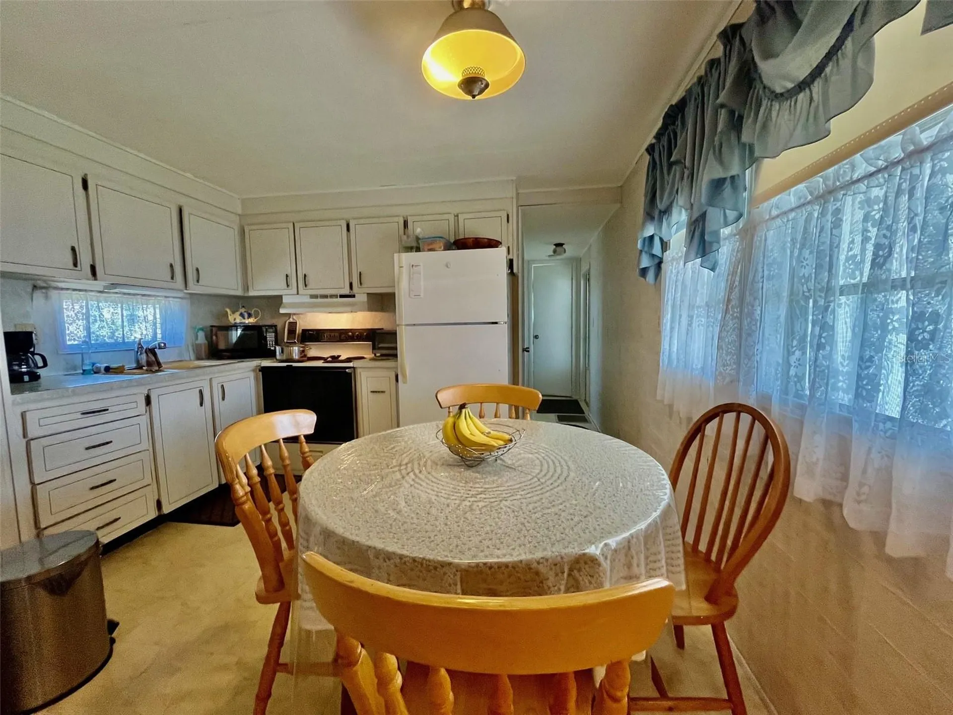 130 Melody Lane Tarpon Springs FL 34689