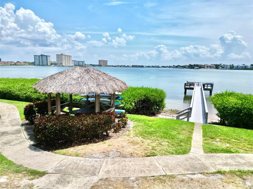 6219 Palma Del Mar Boulevard S St Petersburg FL 33715