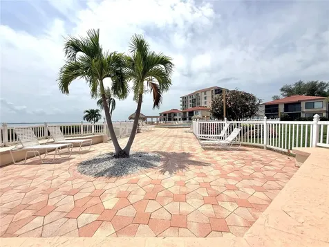 6219 Palma Del Mar Boulevard S St Petersburg FL 33715