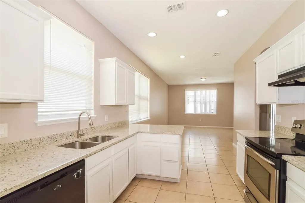 1671 Islebrook Drive Orlando FL 32824