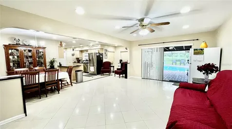 14216 Briarthorn Drive Tampa FL 33625