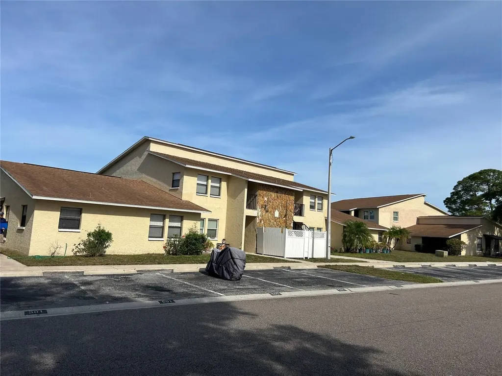 6301 58th Street N Pinellas Park FL 33781