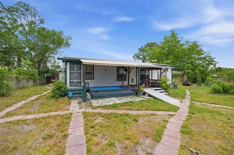 11129 Pine Tree Lane Port Richey FL 34668