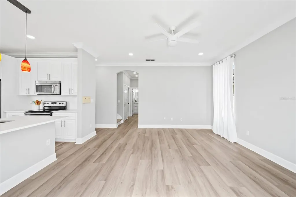 721 Hardwood Circle Orlando FL 32828