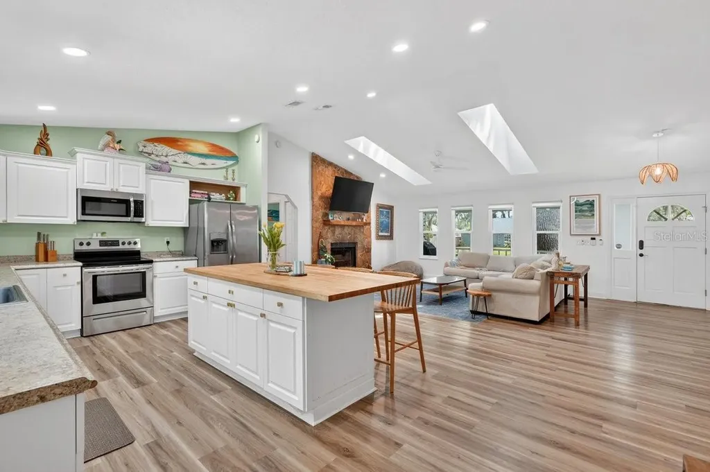 2012 Mango Tree Drive Edgewater FL 32141