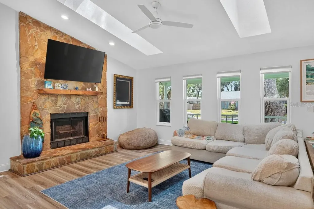 2012 Mango Tree Drive Edgewater FL 32141
