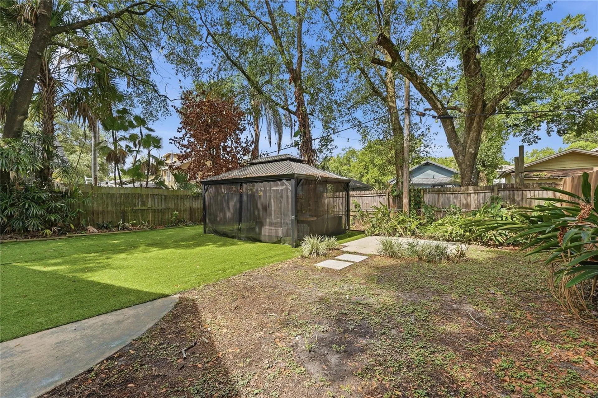 204 N Brown Avenue Orlando FL 32801