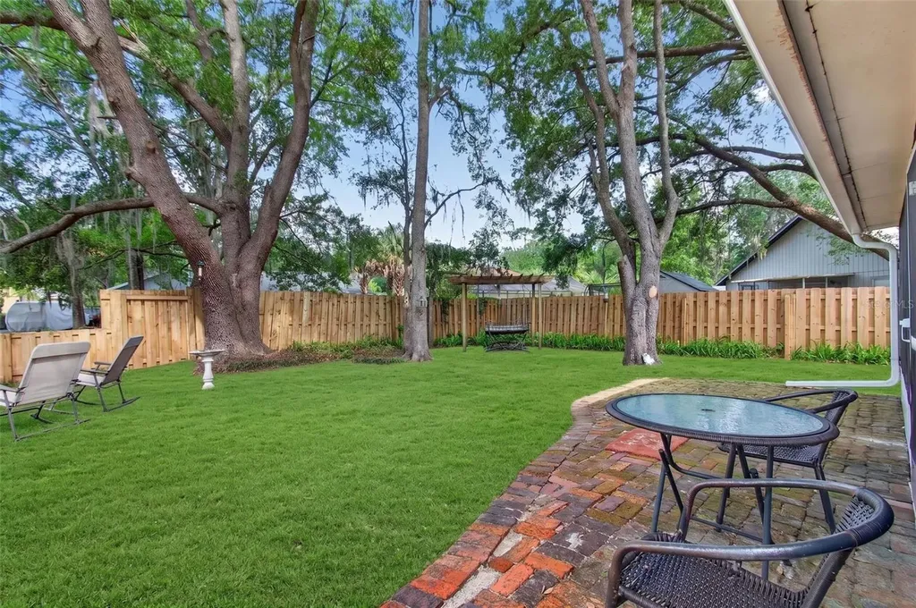 6146 NW 38th Terrace Gainesville FL 32653