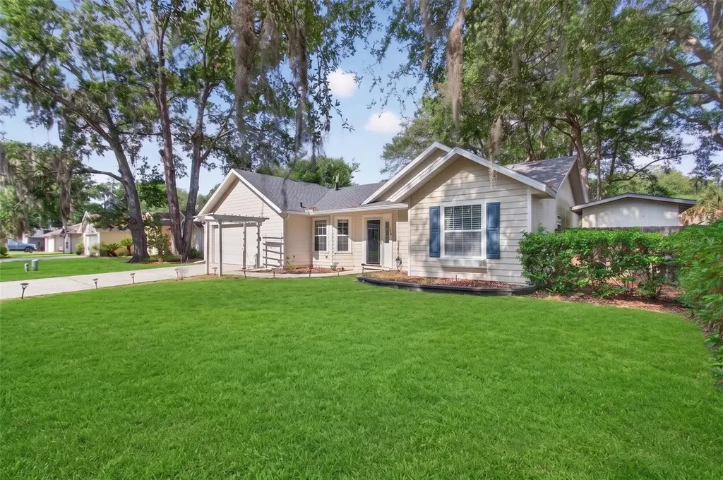 6146 NW 38th Terrace Gainesville FL 32653