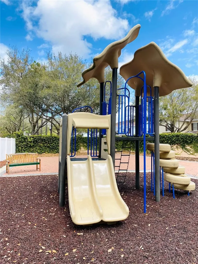 2954 Lucayan Harbour Circle Kissimmee FL 34746