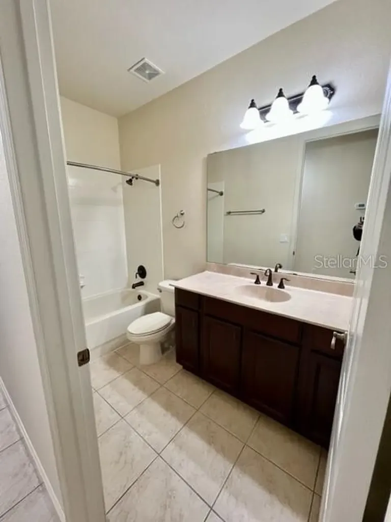 2121 Falmouth Court Kissimmee FL 34741