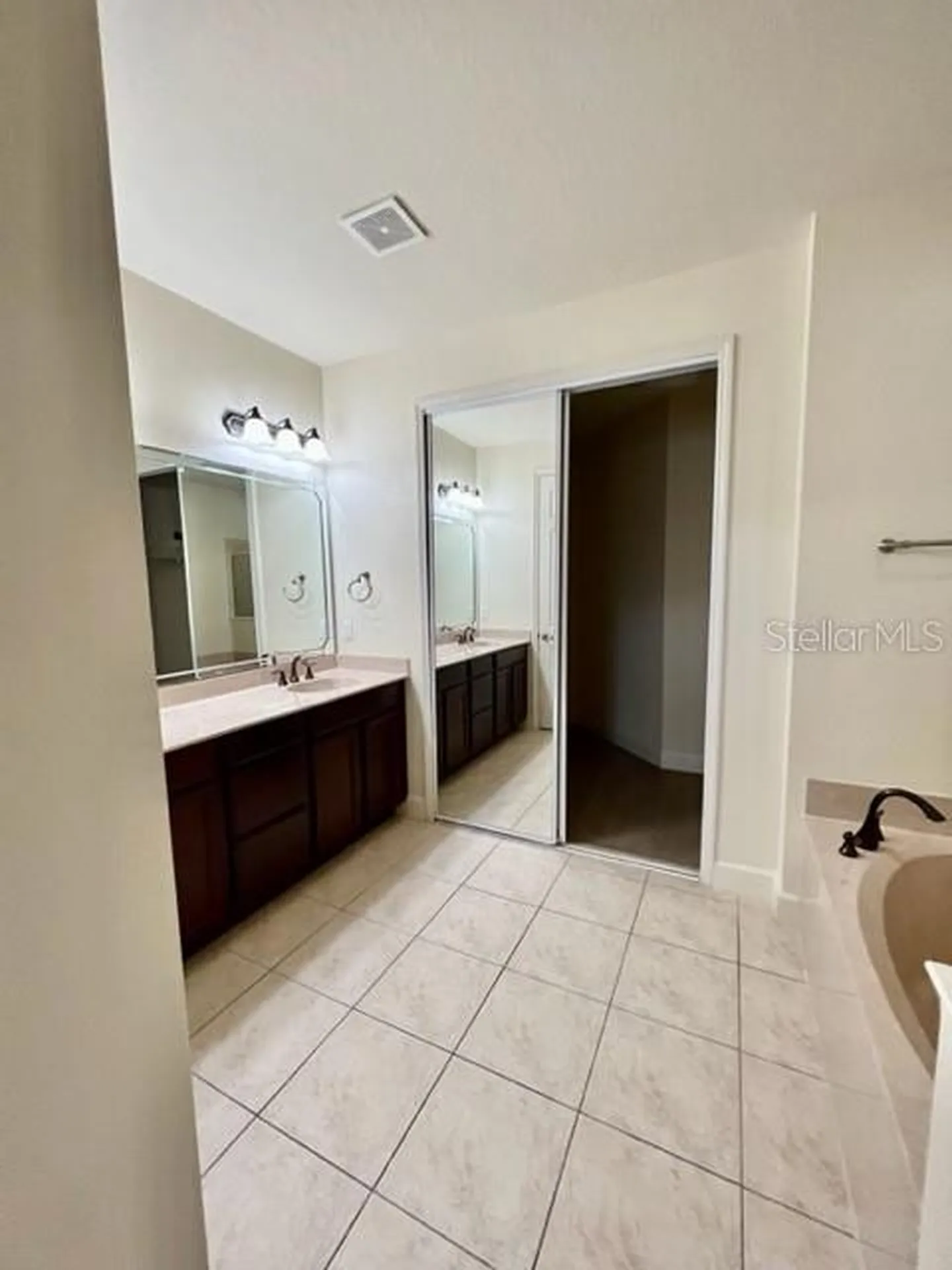 2121 Falmouth Court Kissimmee FL 34741