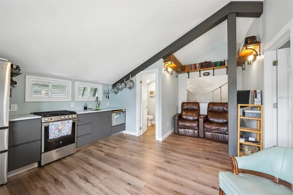 24521 Snail Road Astor FL 32102
