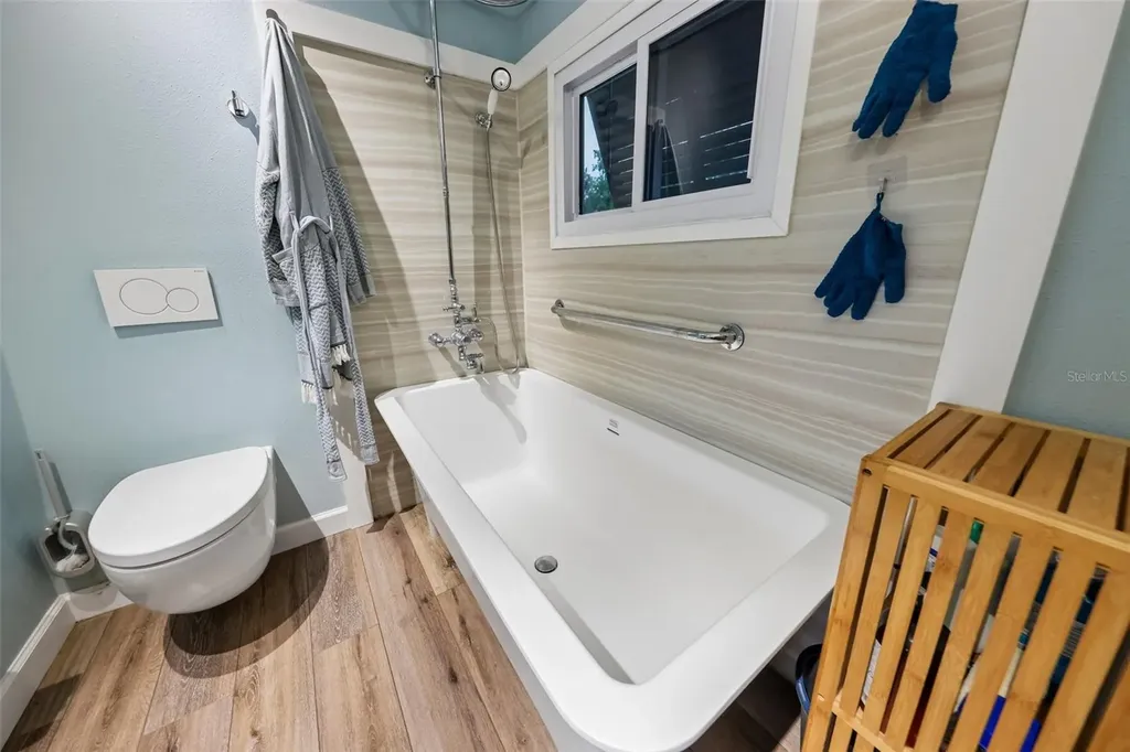 24521 Snail Road Astor FL 32102