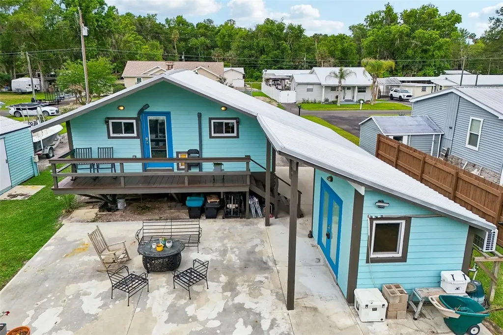 24521 Snail Road Astor FL 32102