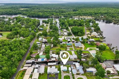 24521 Snail Road Astor FL 32102