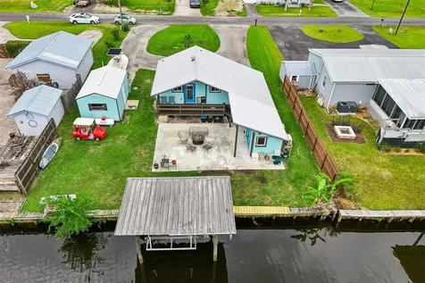 24521 Snail Road Astor FL 32102