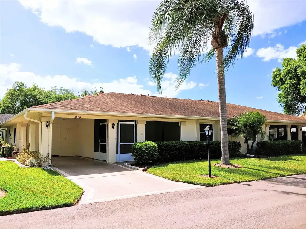 2006 Hampstead Circle Sun City Center FL 33573
