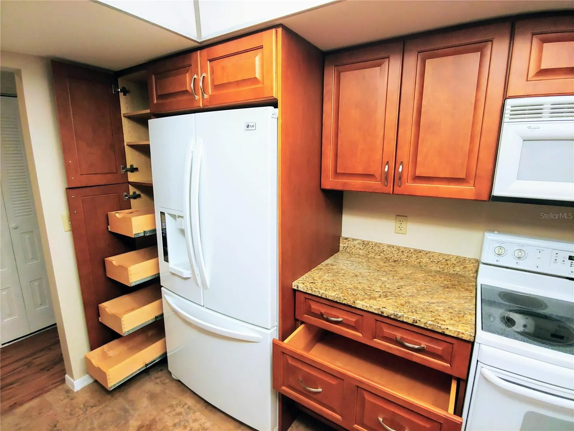 2006 Hampstead Circle Sun City Center FL 33573