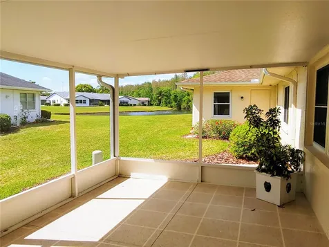 2006 Hampstead Circle Sun City Center FL 33573