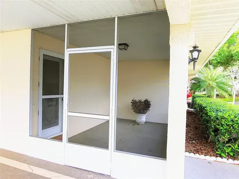 2006 Hampstead Circle Sun City Center FL 33573