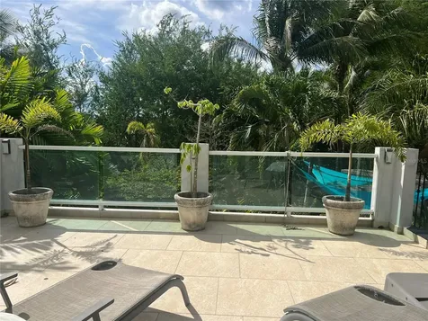 00 Albacora Vega Alta PR 00692